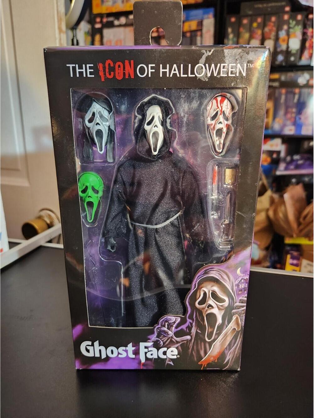 Ghost Face Scream Action Figure with 4 Interchangeable Masks & Accessories